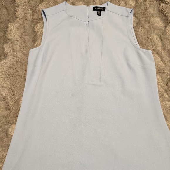 Le Chateau Sleeveless Blouse - Picture 1 of 4